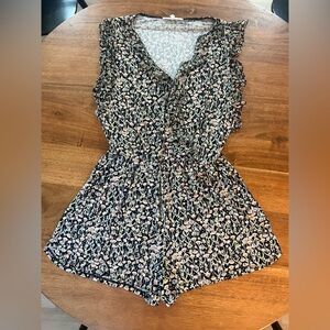 BCBG Generation romper floral